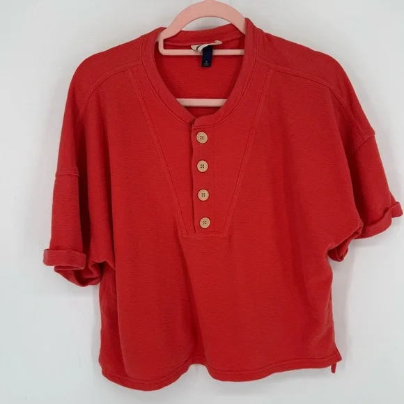 Universal Thread Red Half Button-Down Women's Knit Shirt - Picture 1 of 6